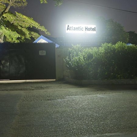 แอตแลนติก โฮเทล แอนด์ สวีท Hotel ลากอส ภายนอก รูปภาพ