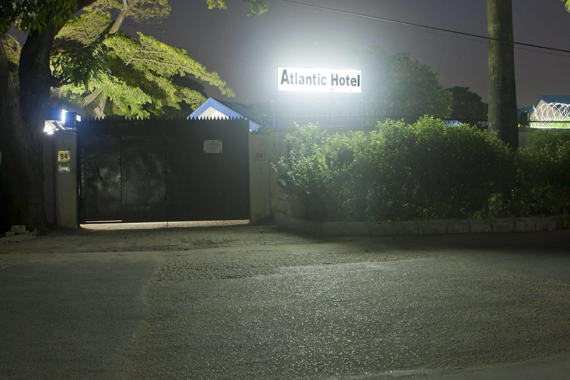 แอตแลนติก โฮเทล แอนด์ สวีท Hotel ลากอส ภายนอก รูปภาพ